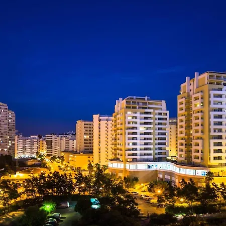 B02 - Fantastic Apartment With Pool Apartment *