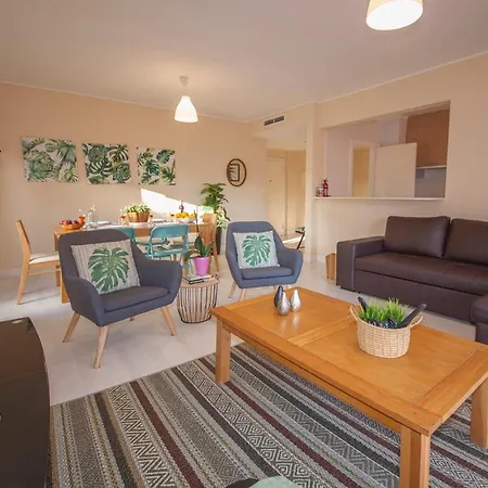 B02 - Fantastic Apartment With Pool * Portimao