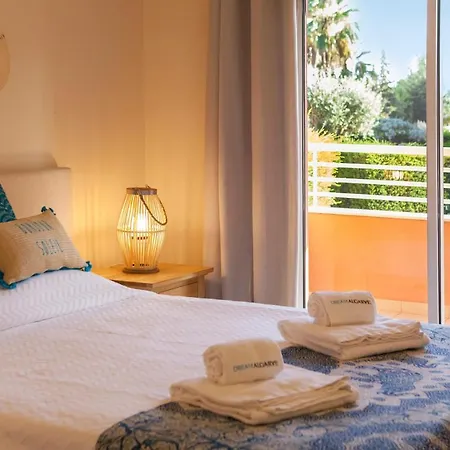 Apartment B02 - Fantastic Apartment With Pool Portimao