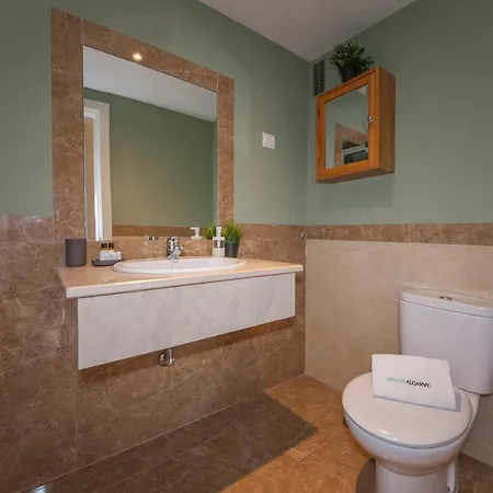 B02 - Fantastic Apartment With Pool * Portimao
